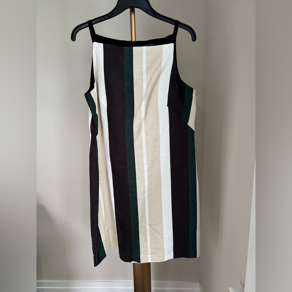 Ann Taylor Black and White Sheath Mini Dress
